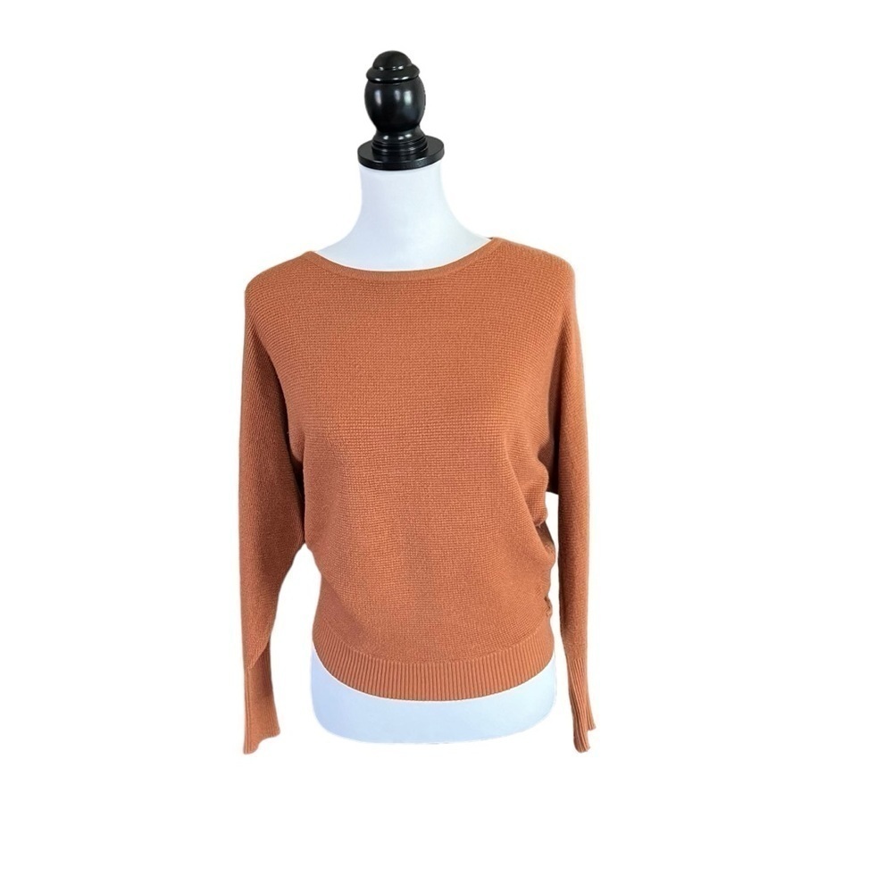 Tahari Sweater in mustard color SZ XS